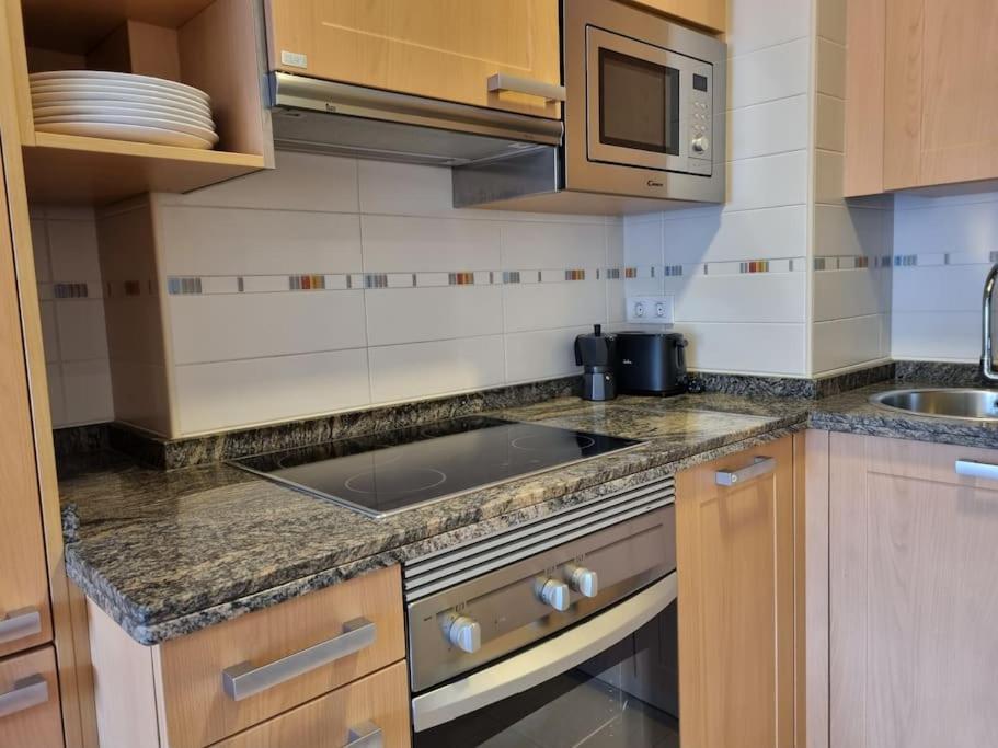 604B - Apartamento Con Garaje オビエド エクステリア 写真